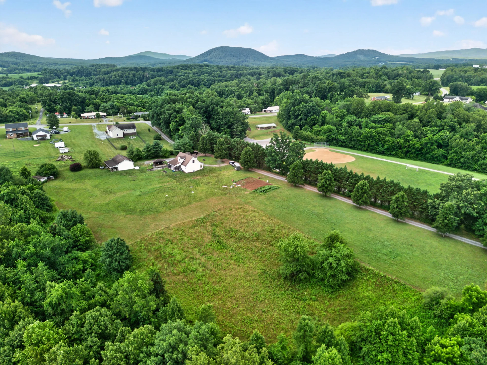 2326 Callaway RD - Photo 38