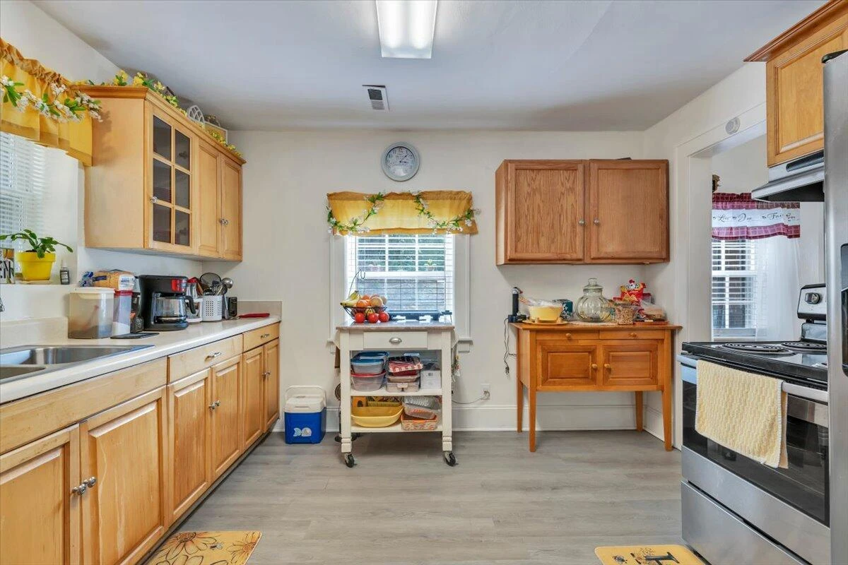 1852 Wildwood RD - Photo 20