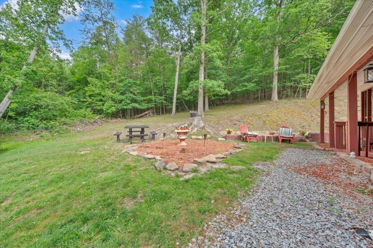 1852 Wildwood RD - Photo 32