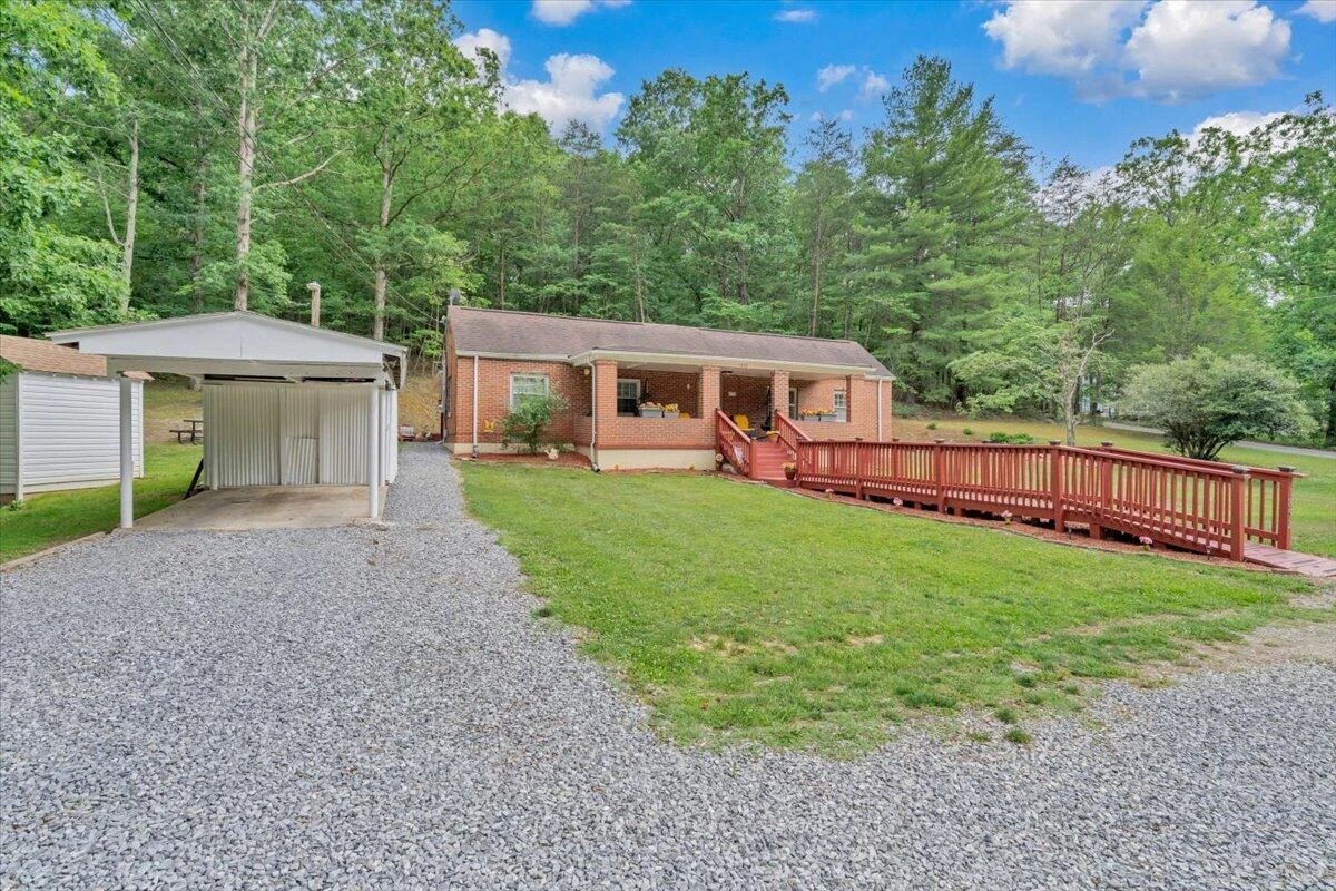 1852 Wildwood RD - Photo 45