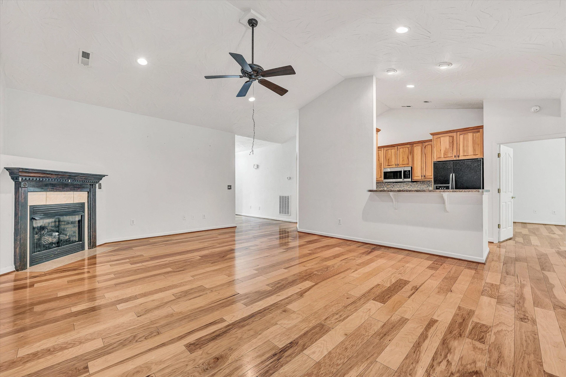 555 Greenway Landing PL - Photo 10