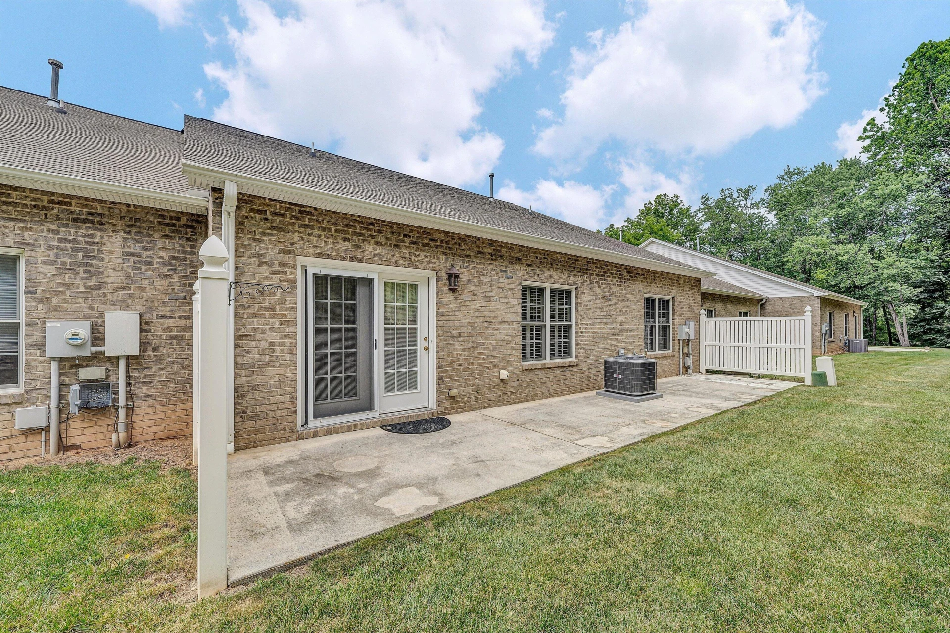 555 Greenway Landing PL - Photo 27