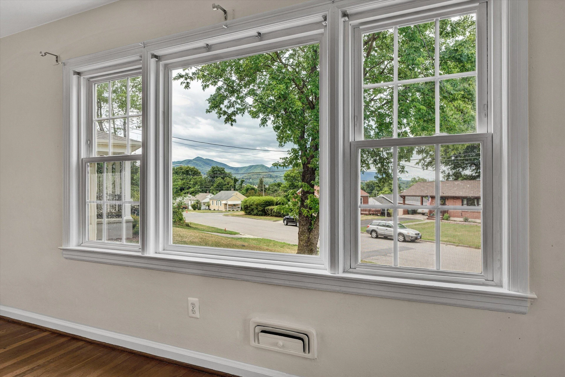 216 Valleydale AVE - Photo 10
