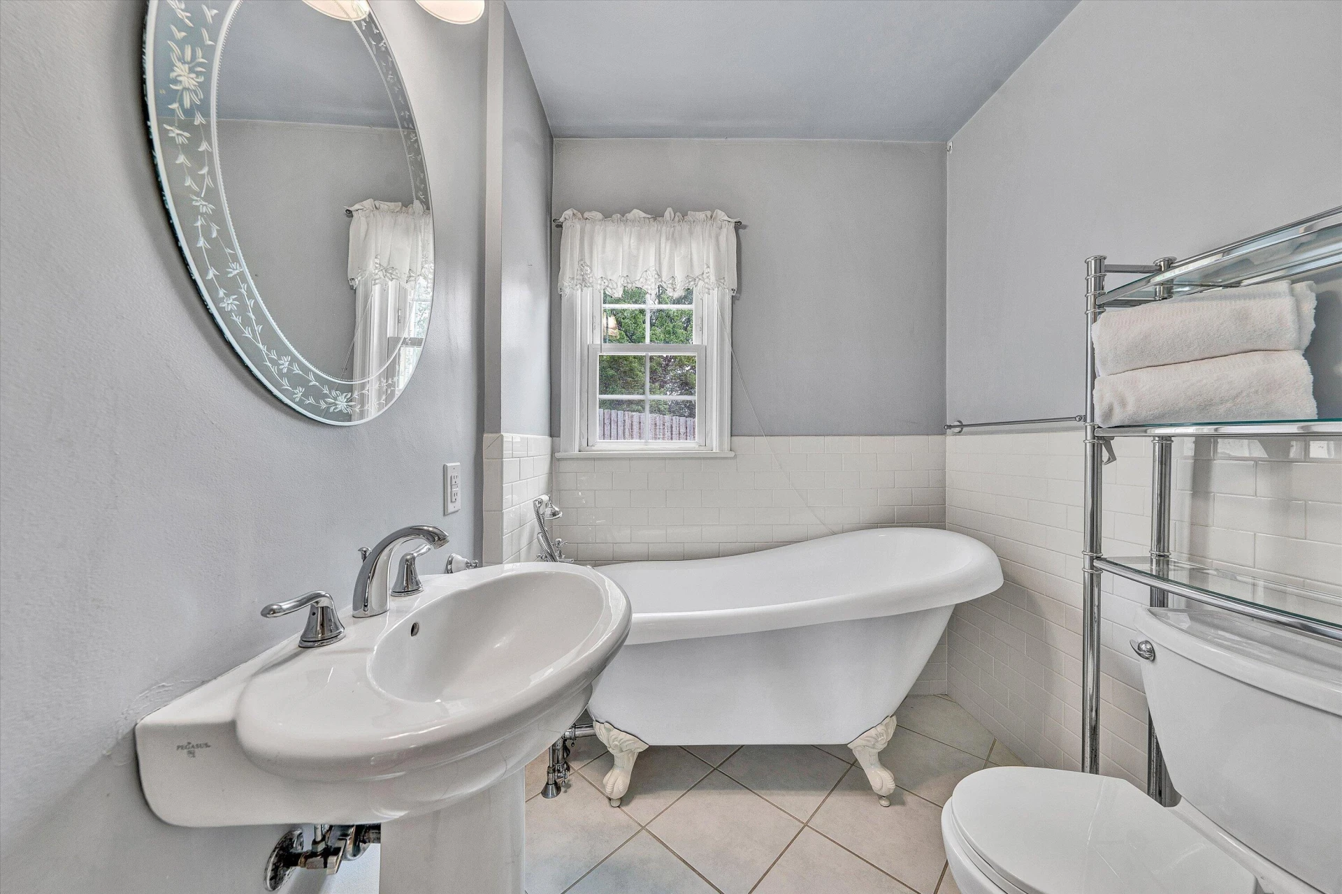 216 Valleydale AVE - Photo 16