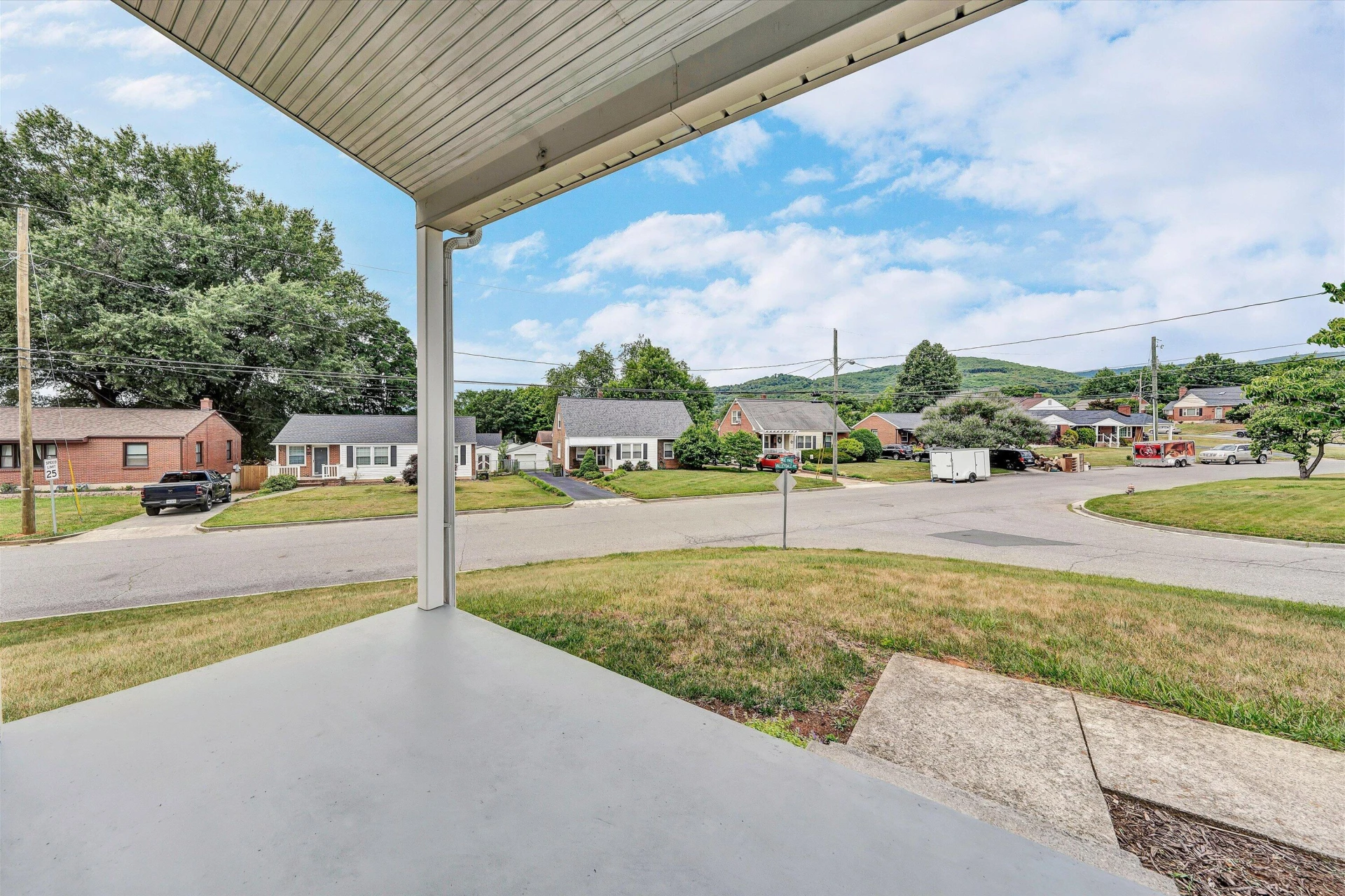 216 Valleydale AVE - Photo 7