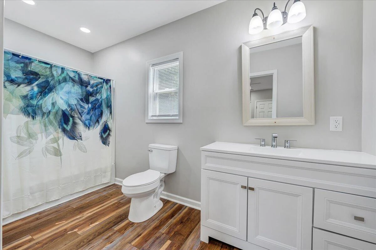 8501 Holly Tree DR - Photo 17