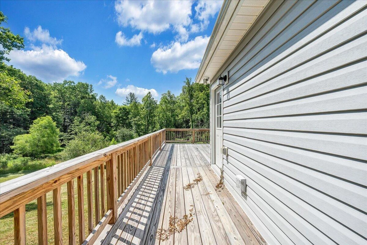 8501 Holly Tree DR - Photo 24