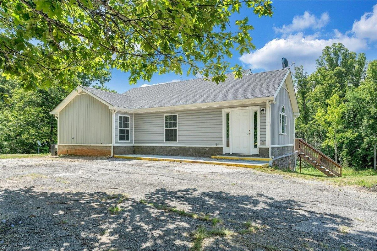 8501 Holly Tree DR - Photo 3