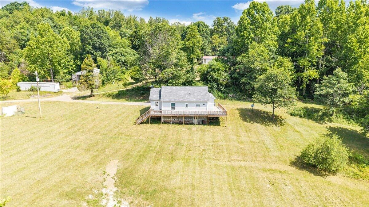 8501 Holly Tree DR - Photo 41