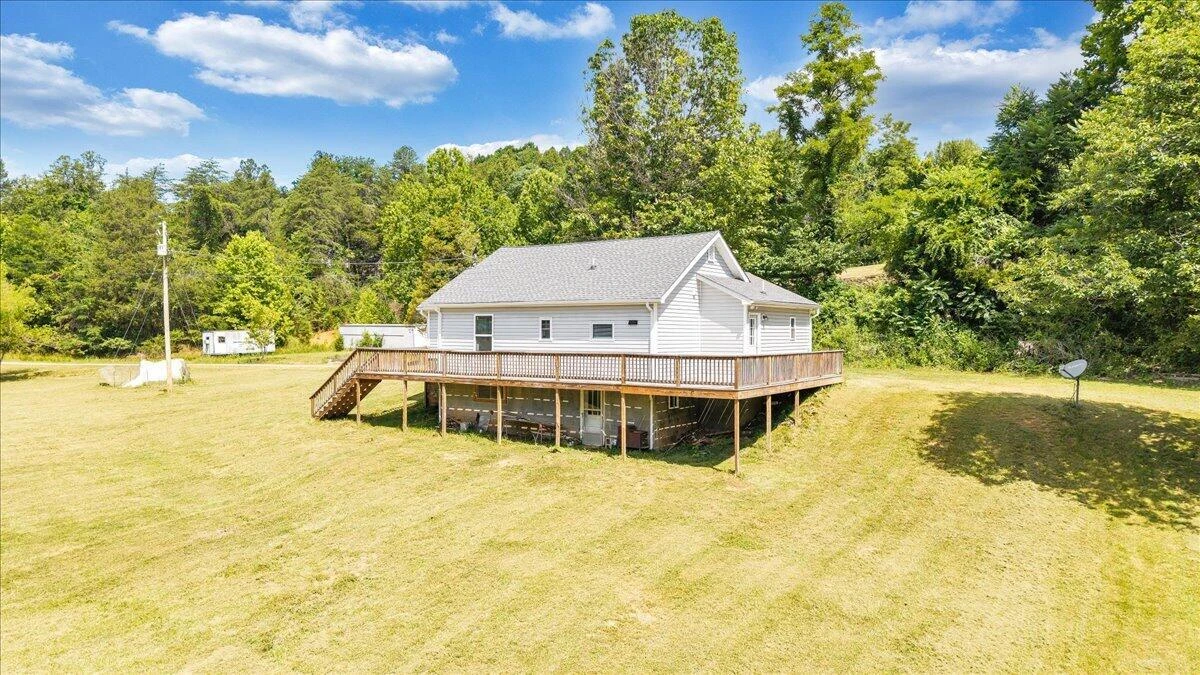 8501 Holly Tree DR - Photo 43