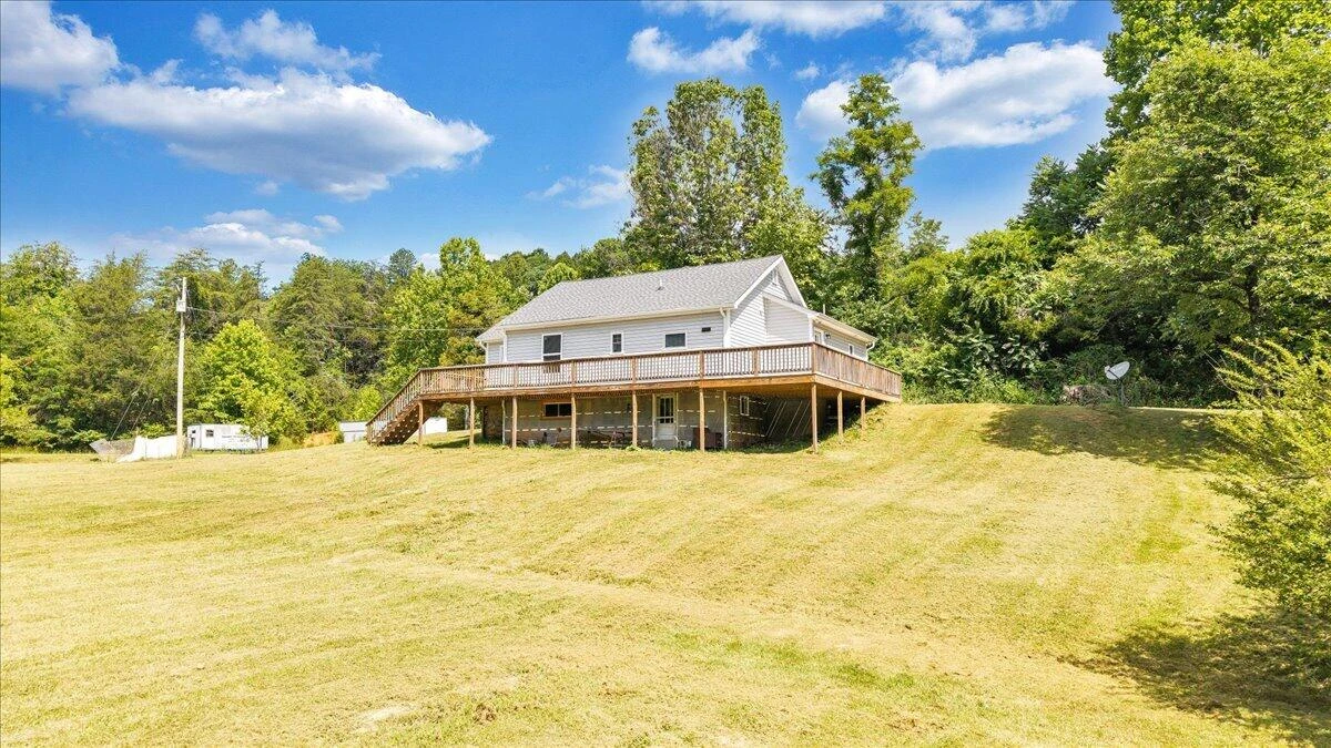 8501 Holly Tree DR - Photo 44