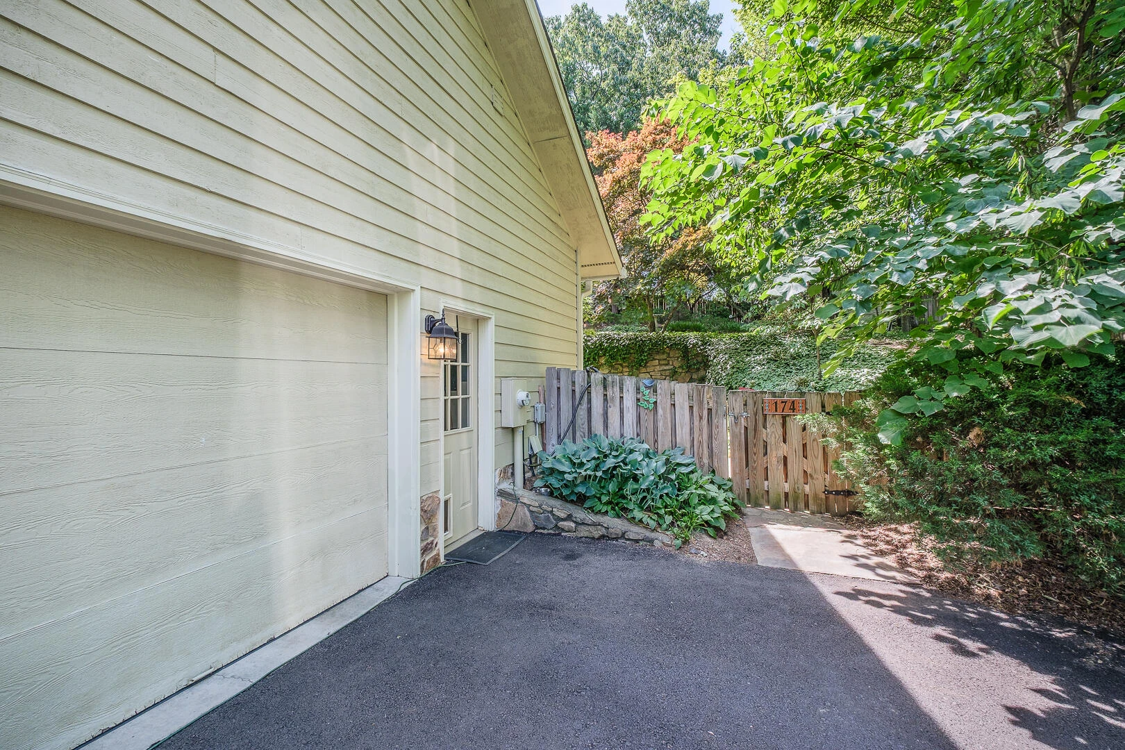 174 Bogey LN - Photo 5