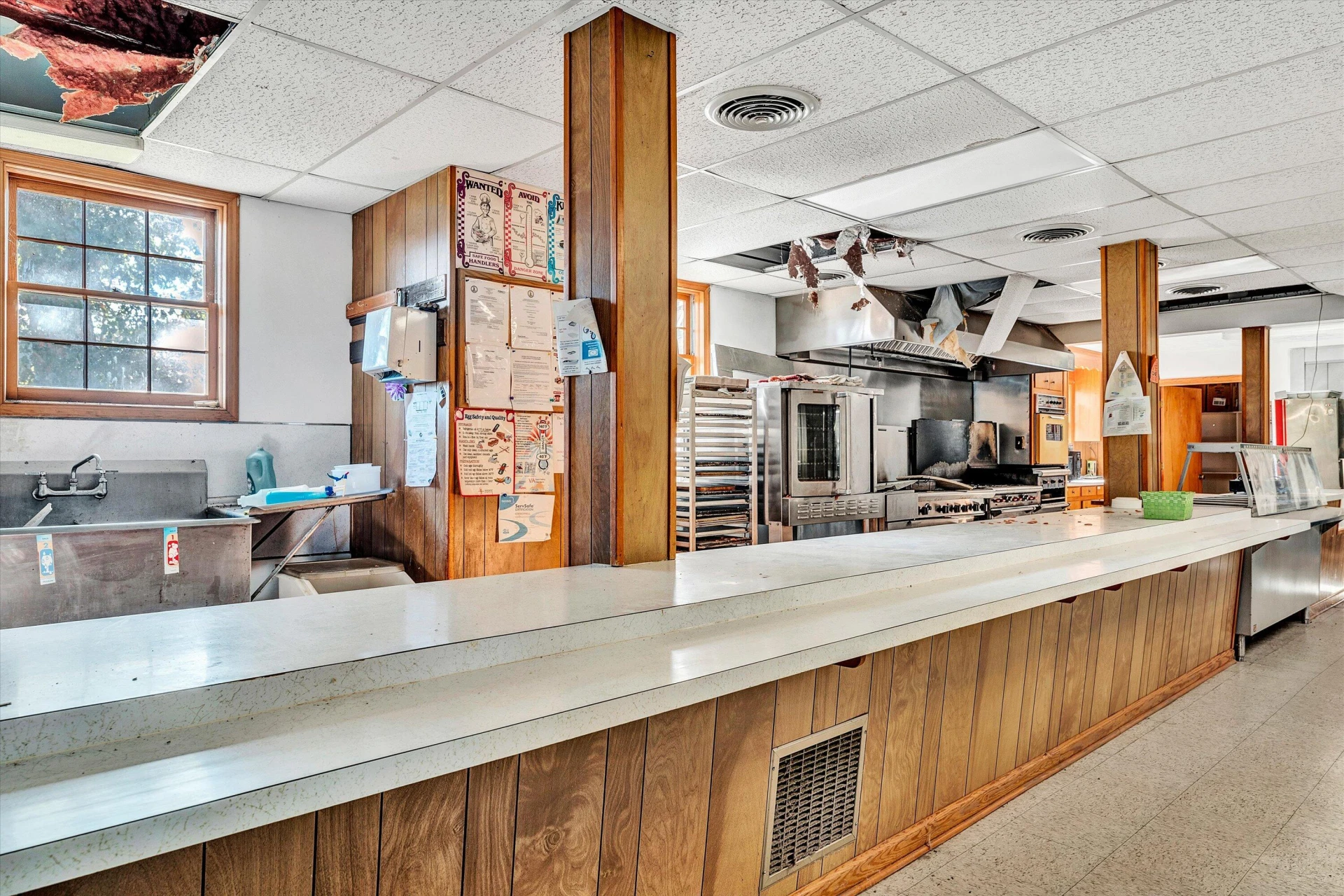 11738 Leesville RD - Photo 10