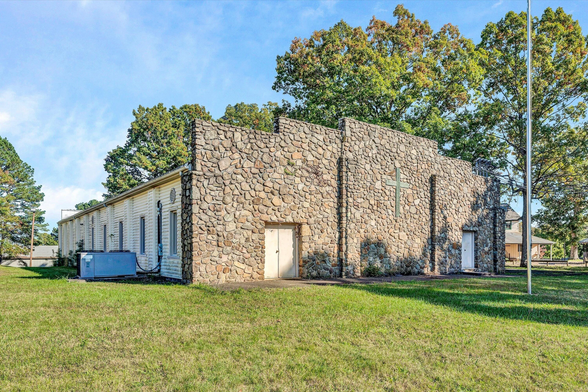 11738 Leesville RD - Photo 22