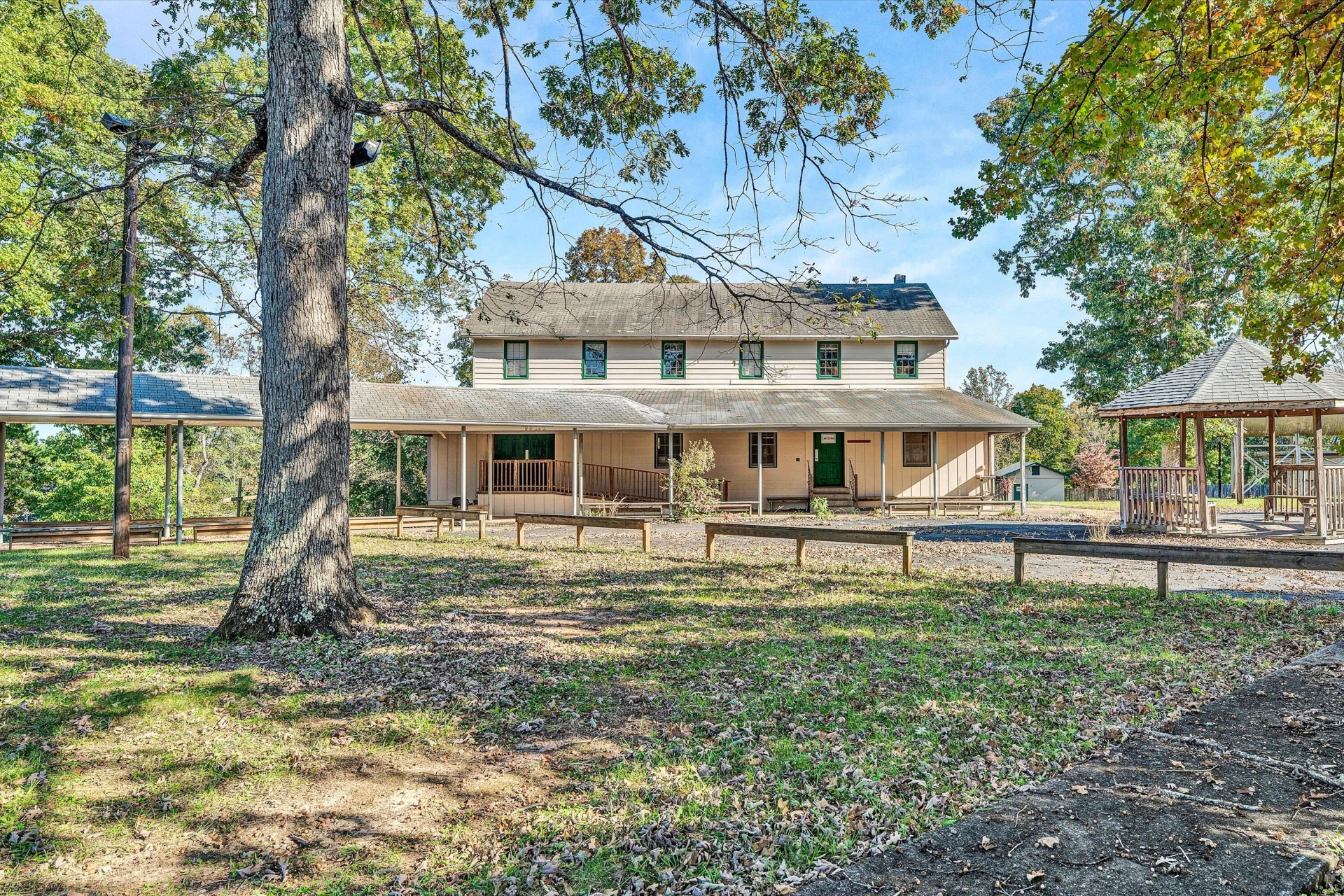 11738 Leesville RD - Photo 3