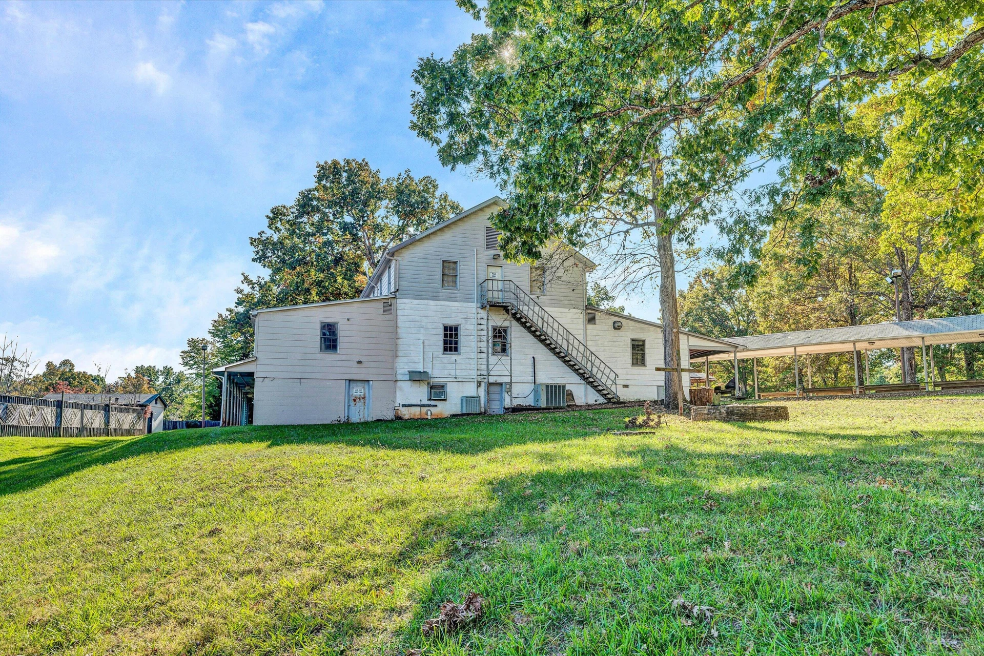 11738 Leesville RD - Photo 59