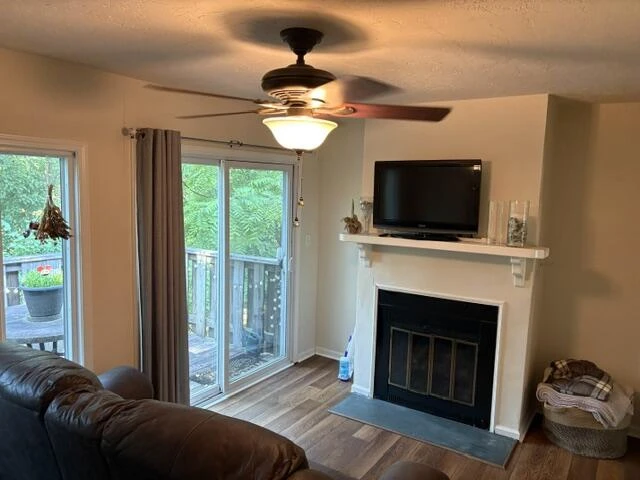 546 Westminister LN - Photo 10