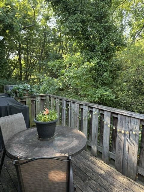 546 Westminister LN - Photo 11