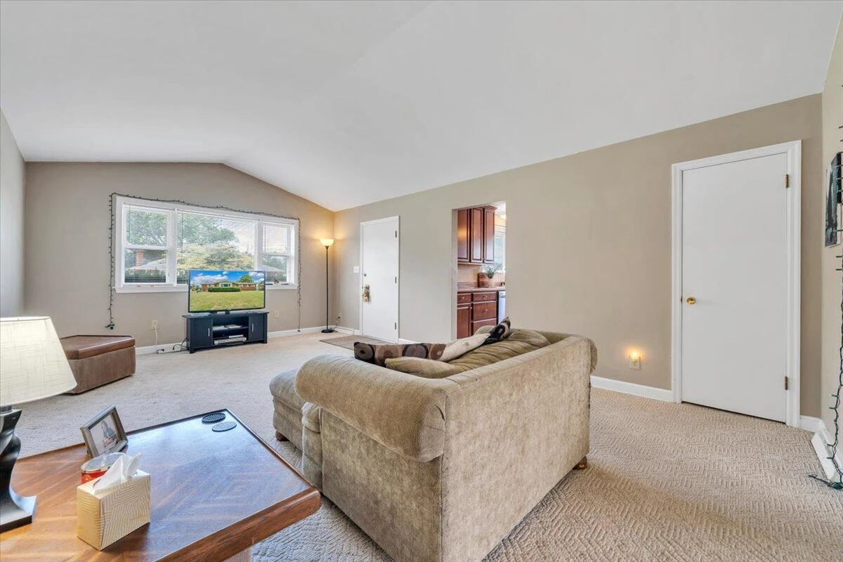 5531 Littleton RD - Photo 15