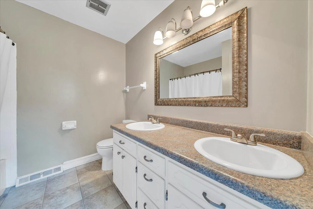 5531 Littleton RD - Photo 21