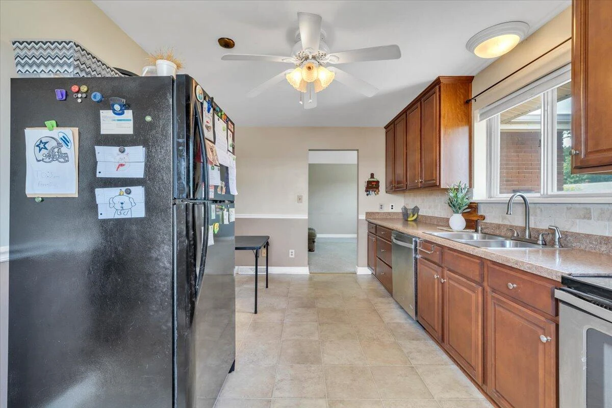5531 Littleton RD - Photo 7