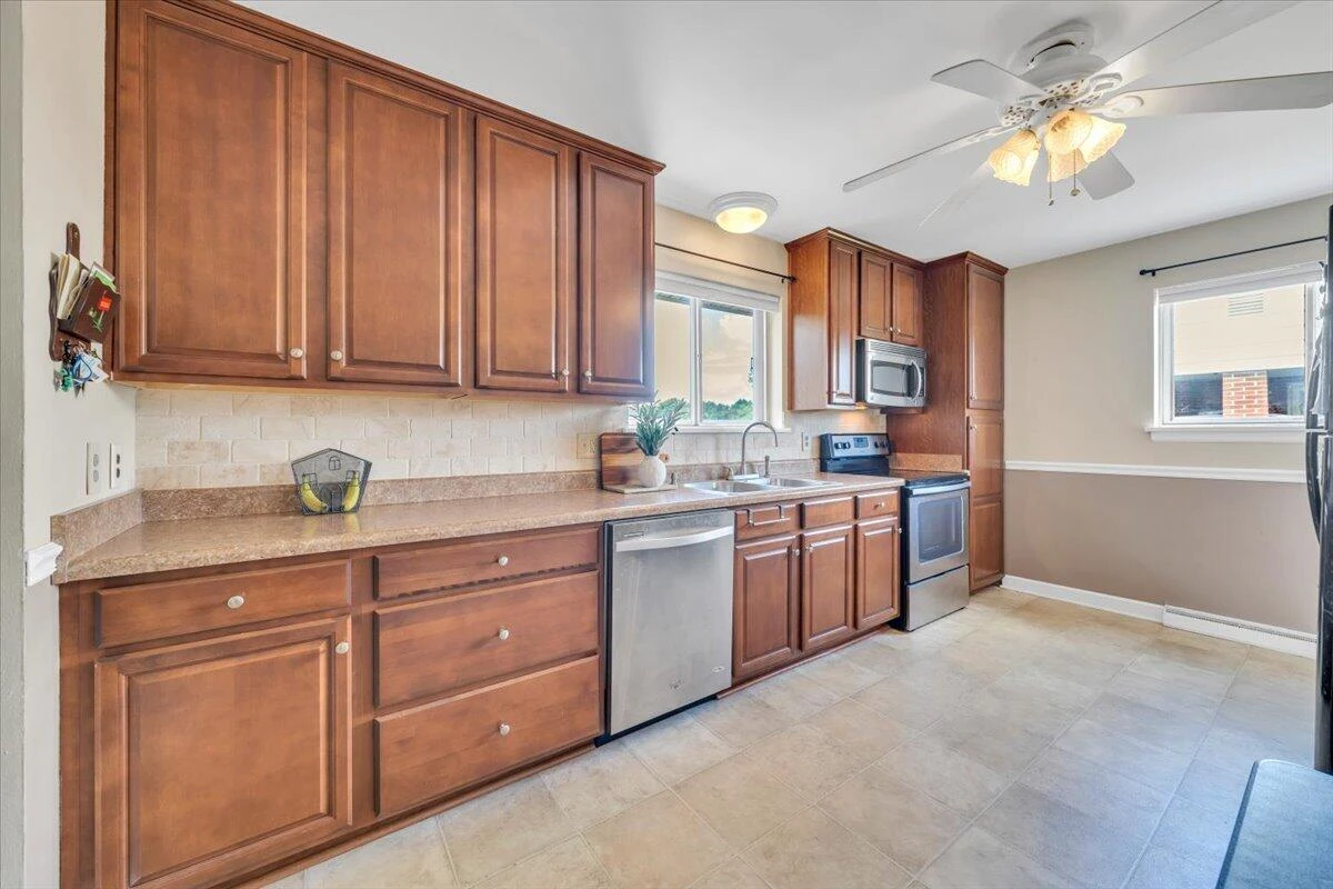 5531 Littleton RD - Photo 9