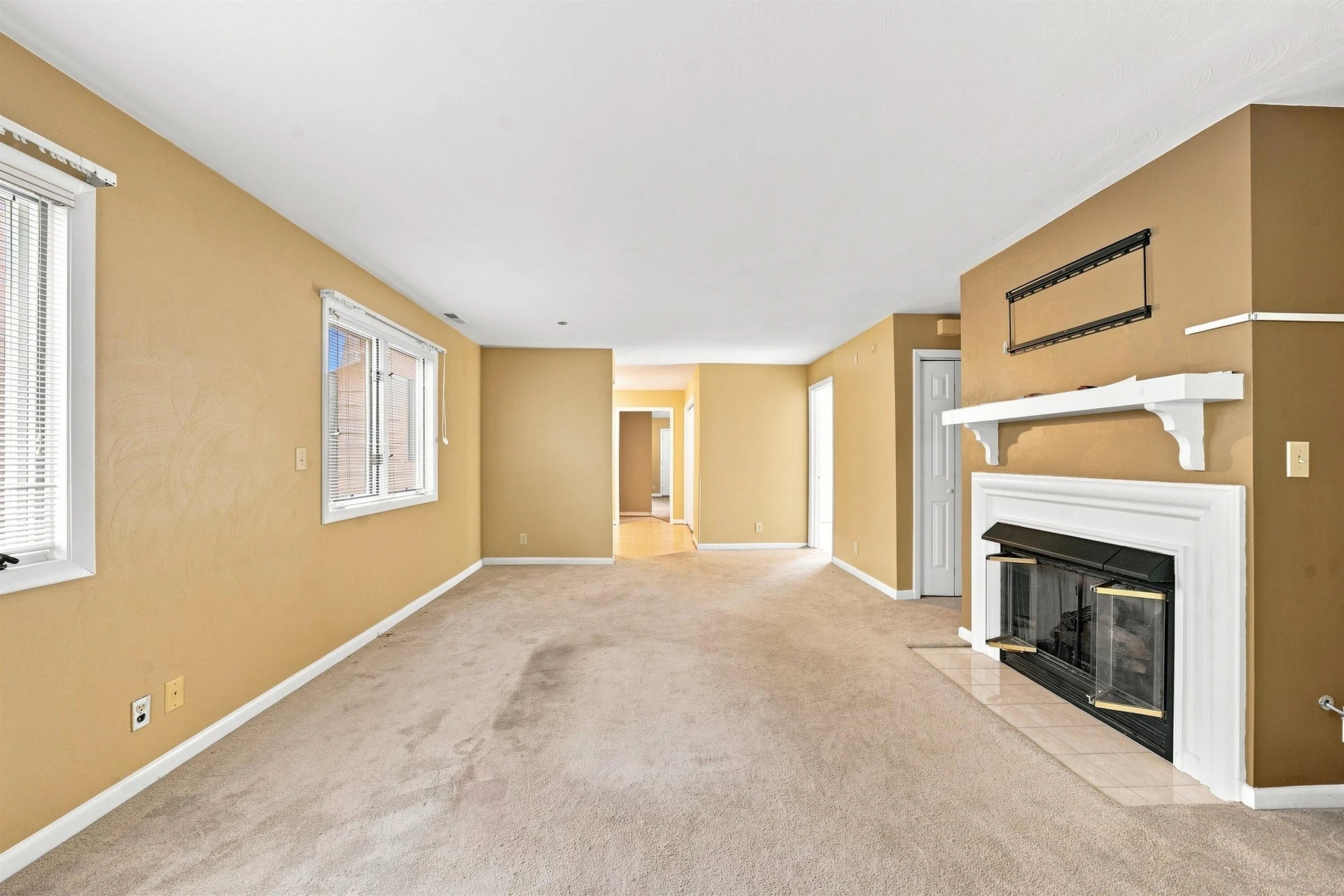 314 Windward DR SW - Photo 4