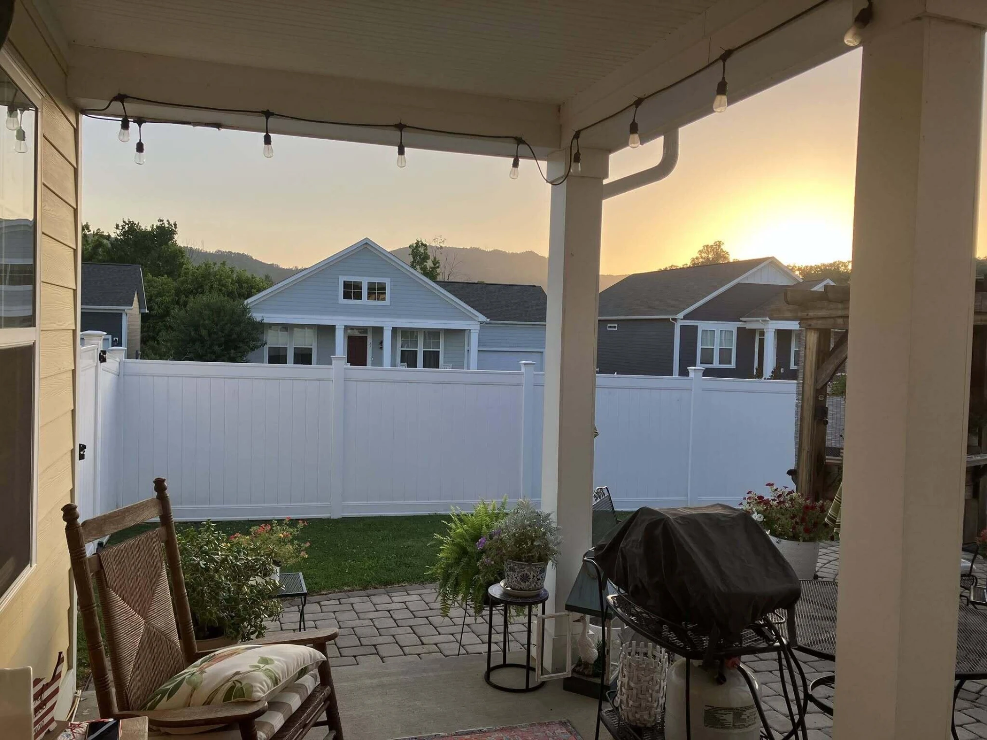 272 Shenandoah AVE - Photo 6
