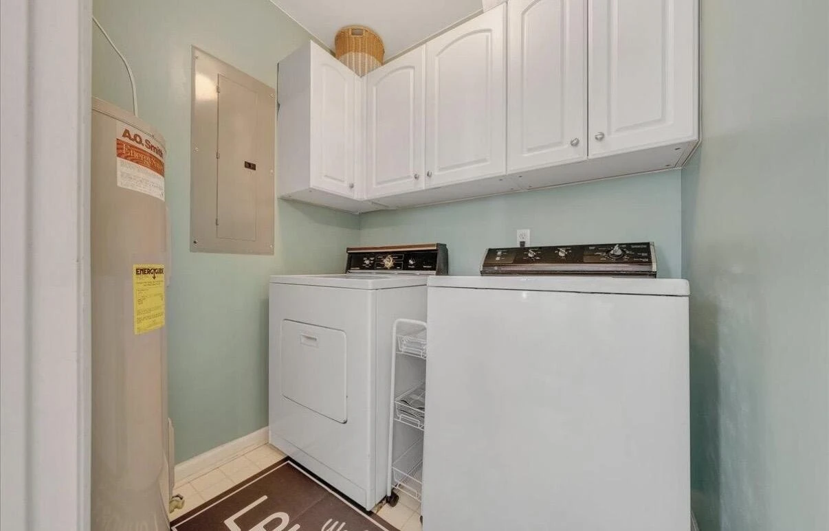 1415 Eanes RD SE - Photo 5