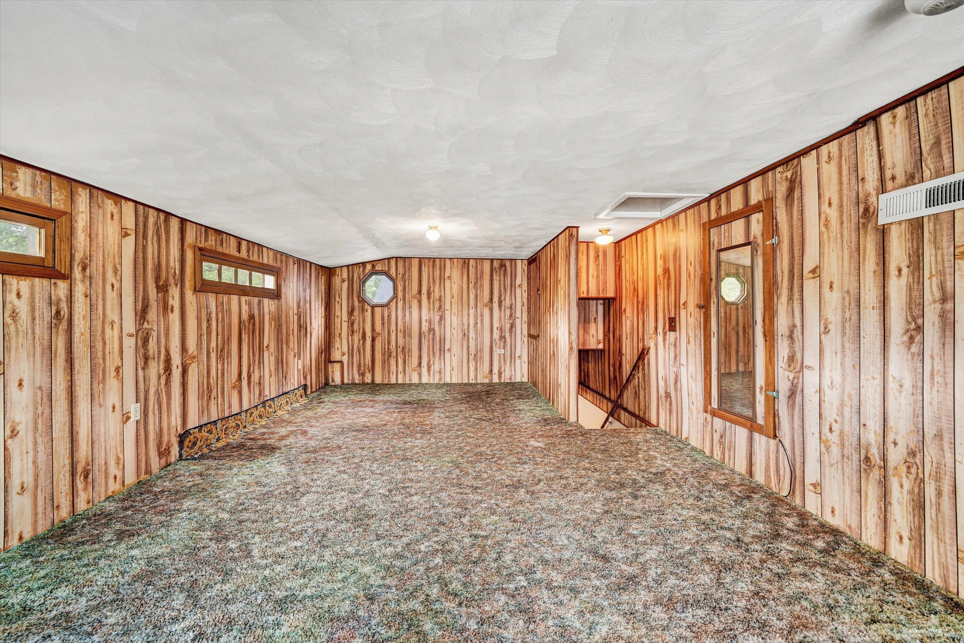 216 Poplar AVE - Photo 25