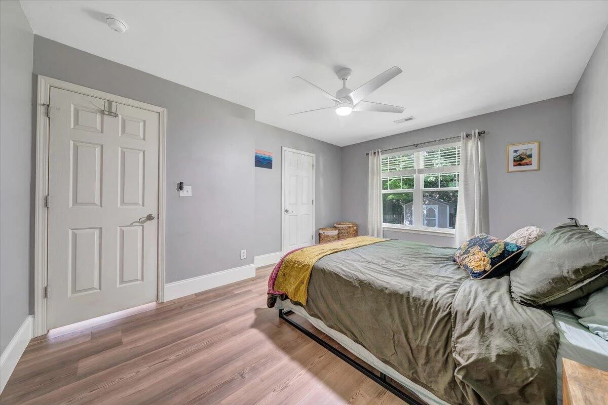 3310 Belle AVE NE - Photo 27