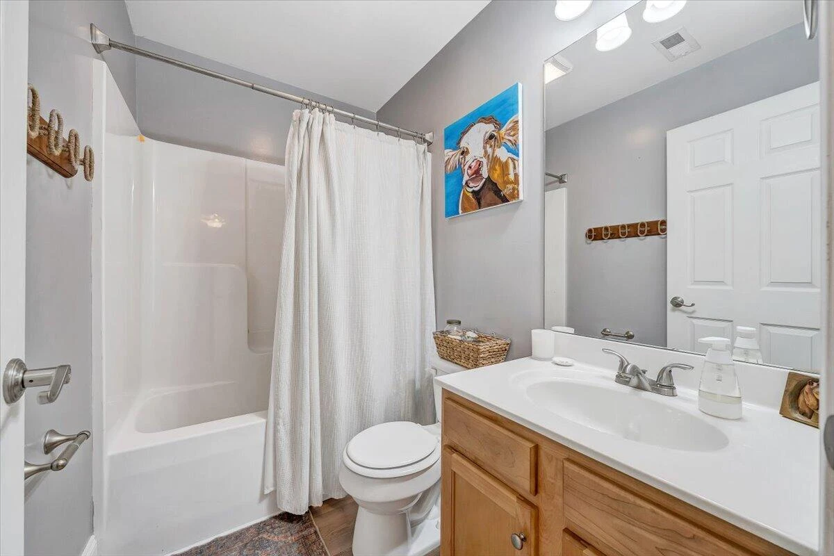 3310 Belle AVE NE - Photo 34