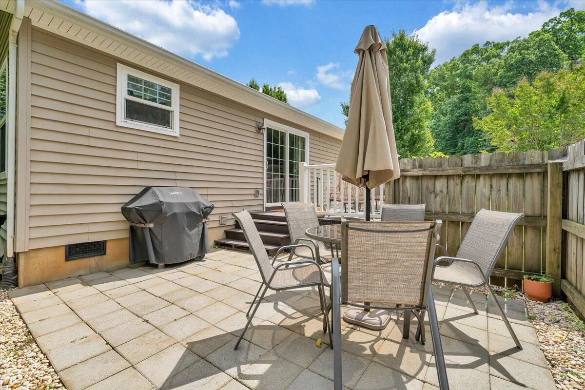 3310 Belle AVE NE - Photo 42