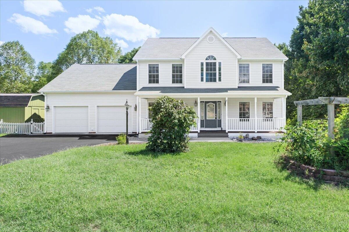282 Four Seasons DR