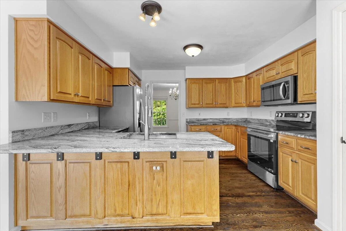282 Four Seasons DR - Photo 13