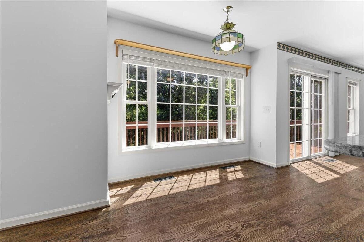 282 Four Seasons DR - Photo 14
