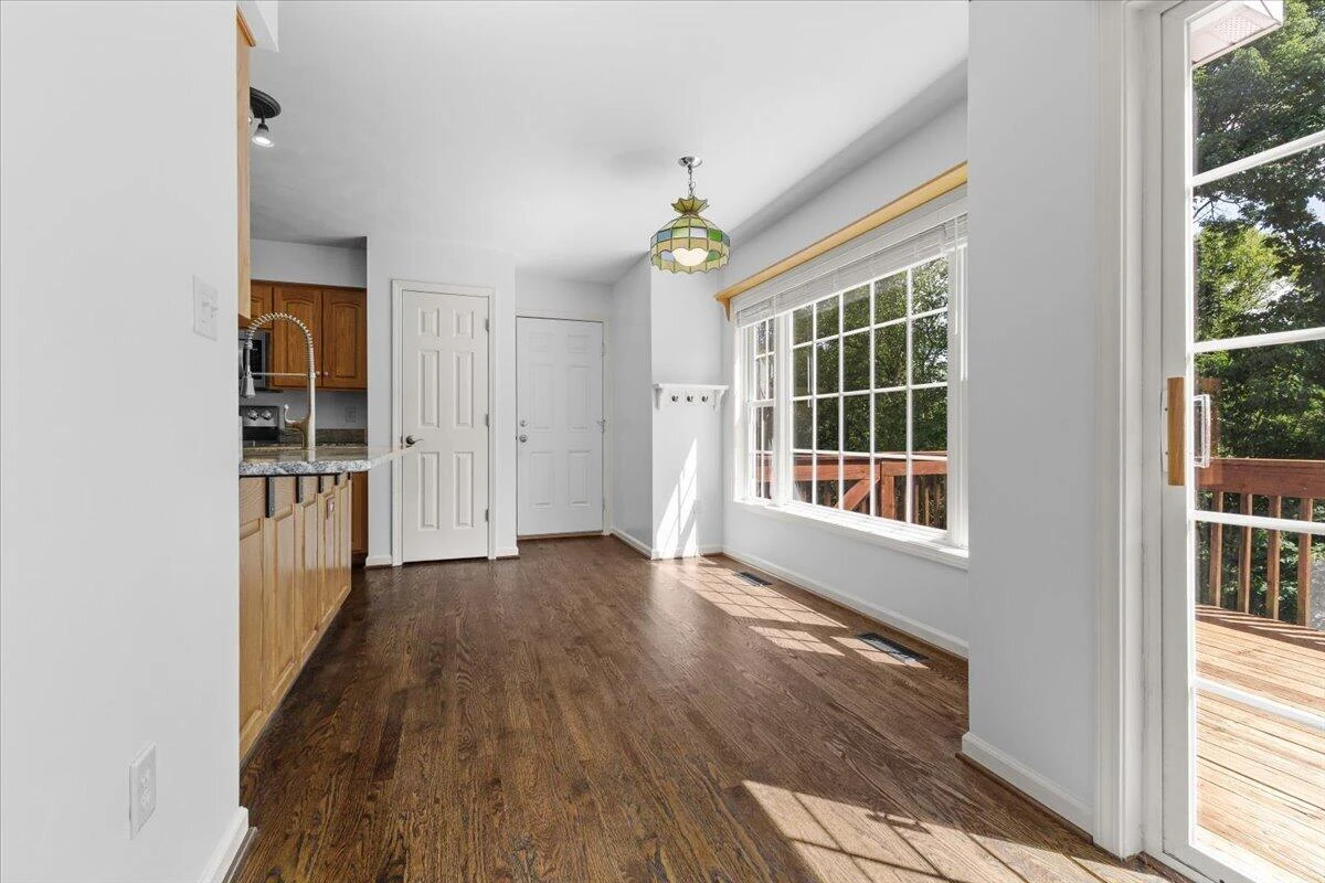 282 Four Seasons DR - Photo 15