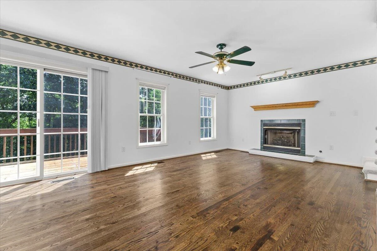 282 Four Seasons DR - Photo 16