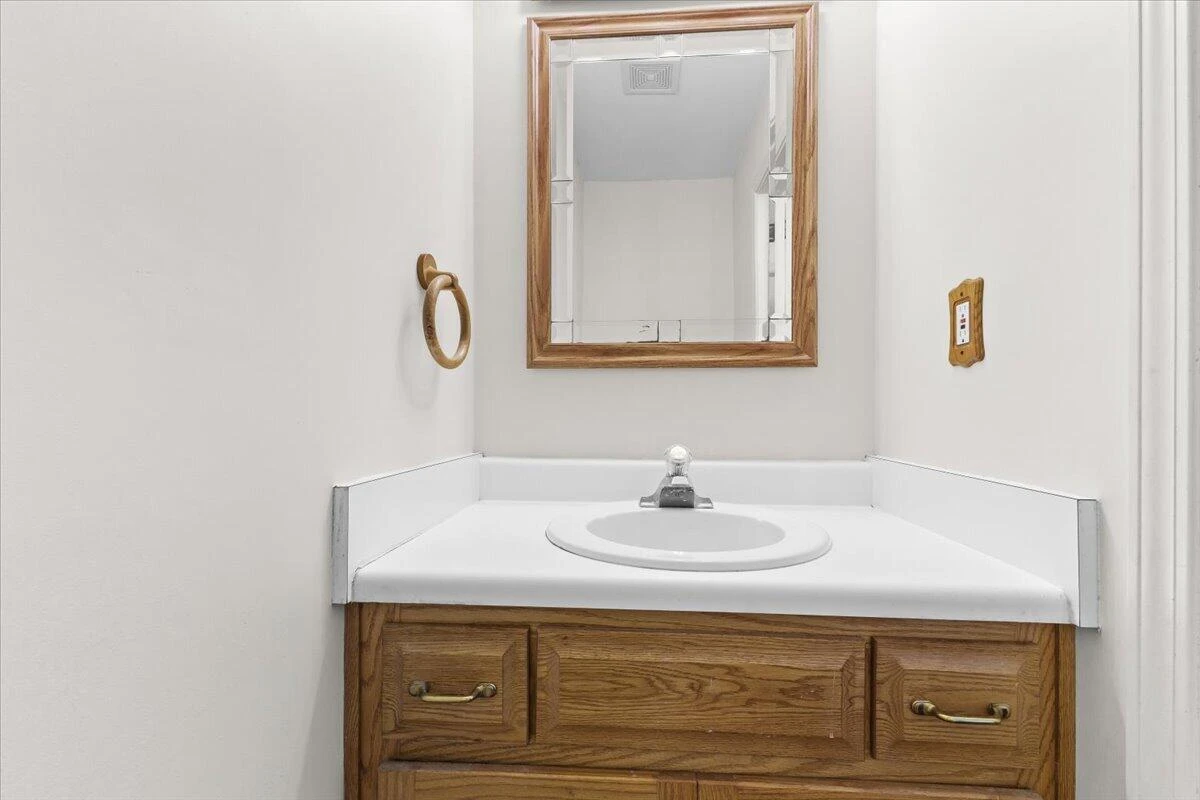 282 Four Seasons DR - Photo 21