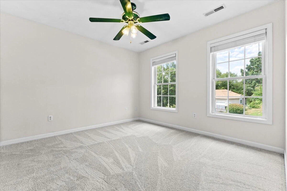 282 Four Seasons DR - Photo 29