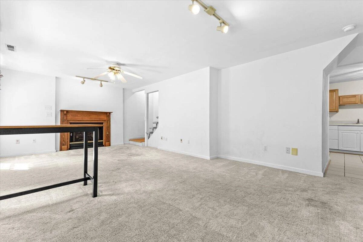 282 Four Seasons DR - Photo 45