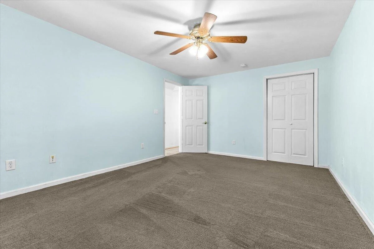 282 Four Seasons DR - Photo 49