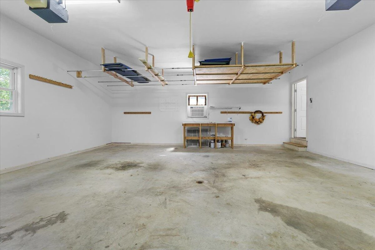 282 Four Seasons DR - Photo 51