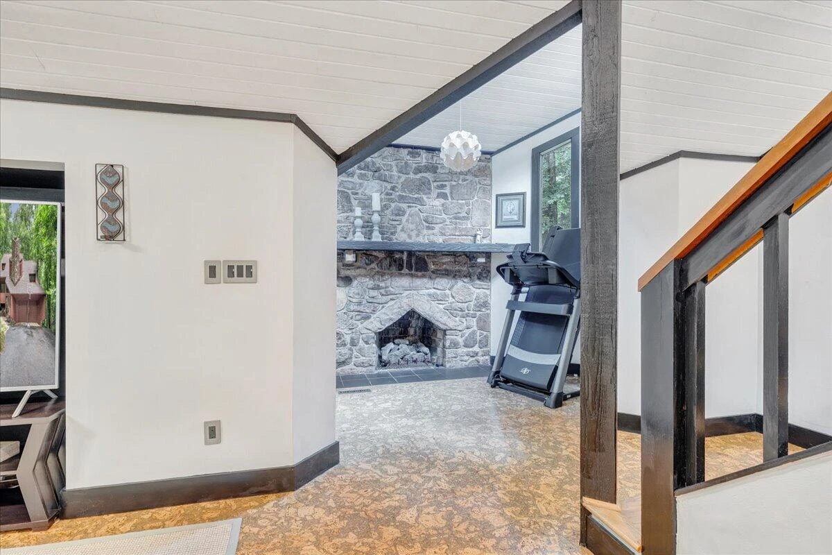 6227 Saddleridge RD - Photo 16