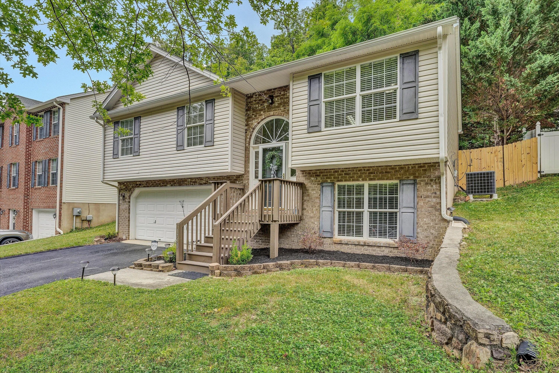 1750 Connors Run - Photo 2