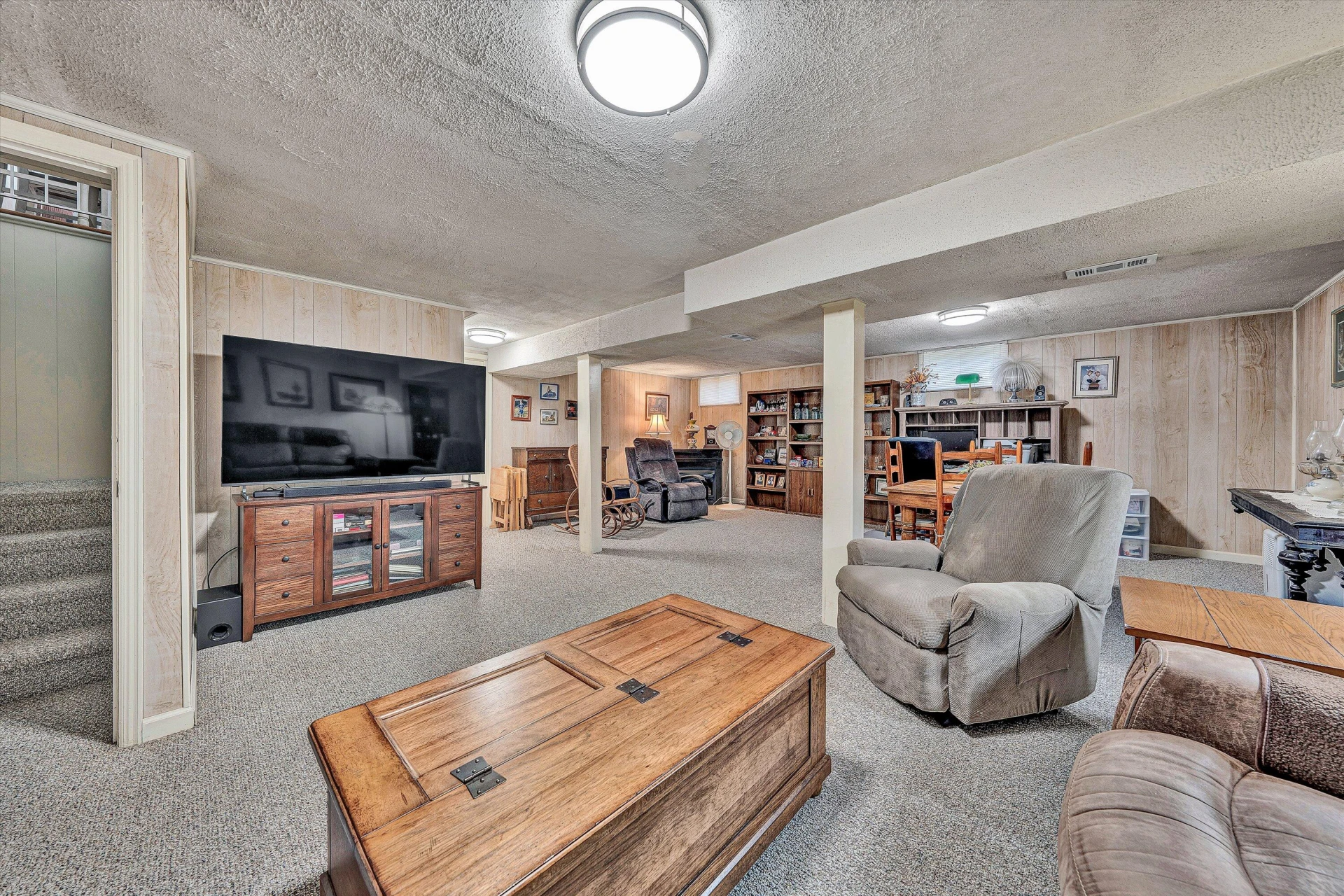3063 Pebble DR - Photo 17