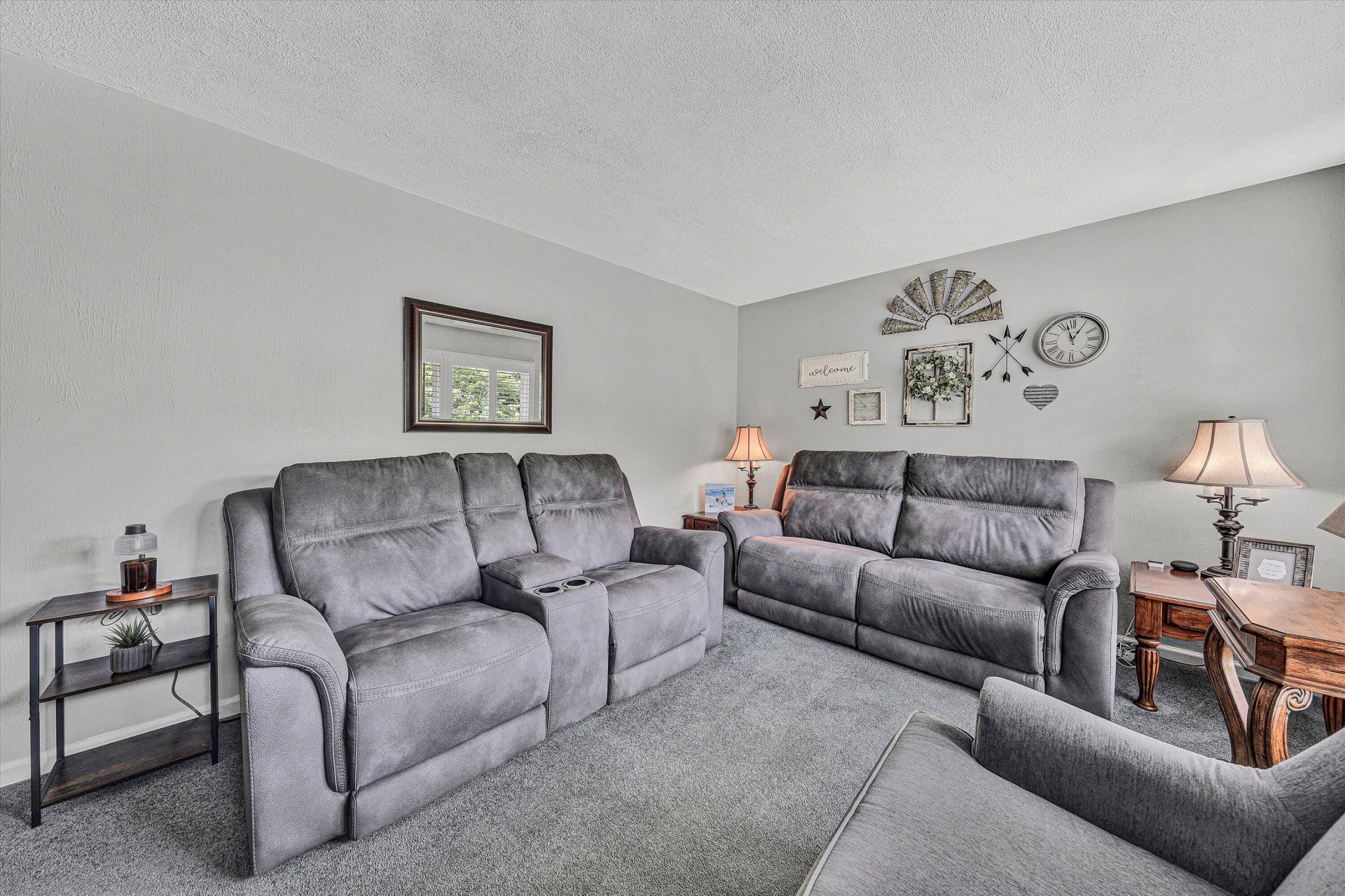 3063 Pebble DR - Photo 5