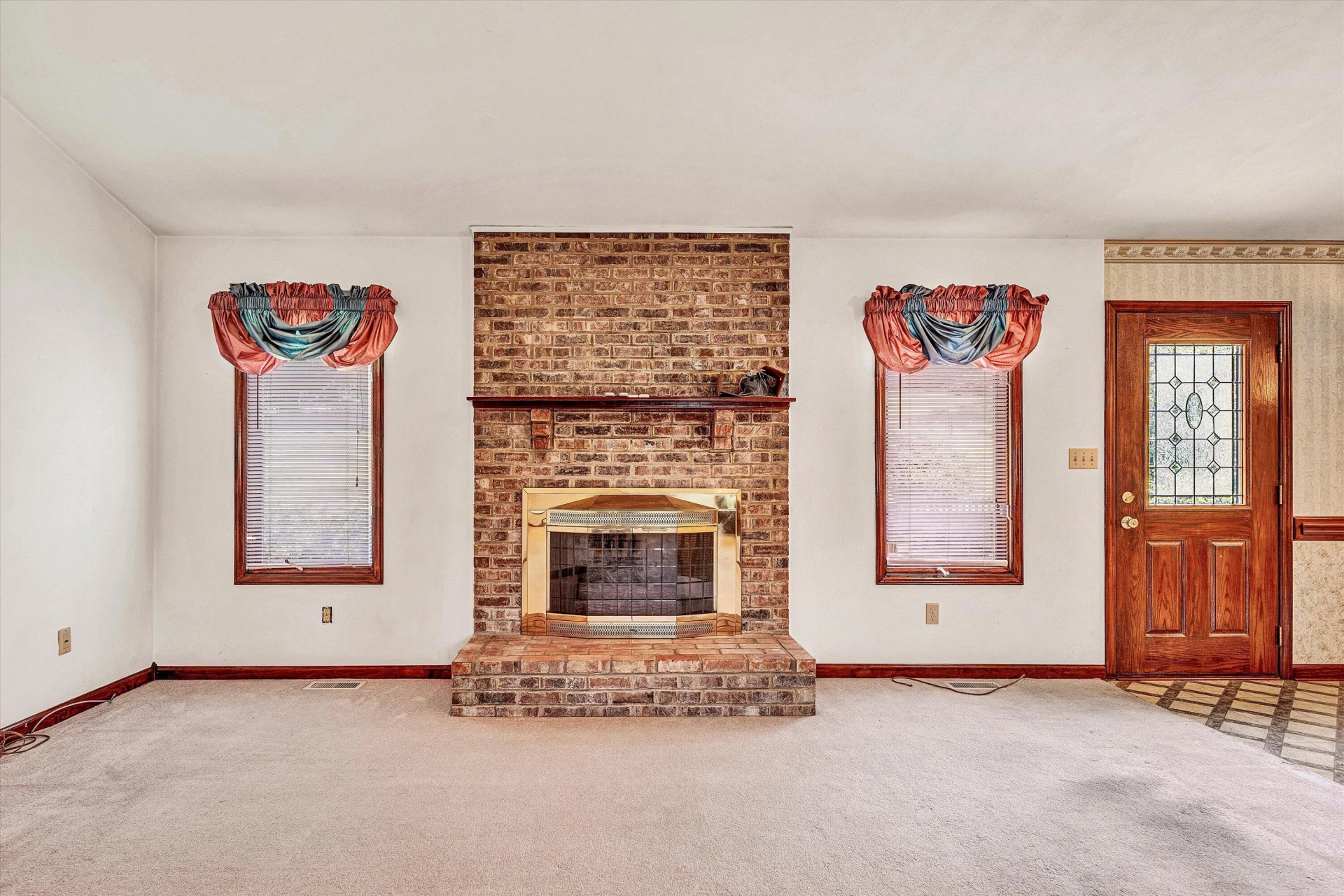 453 Highland DR - Photo 11