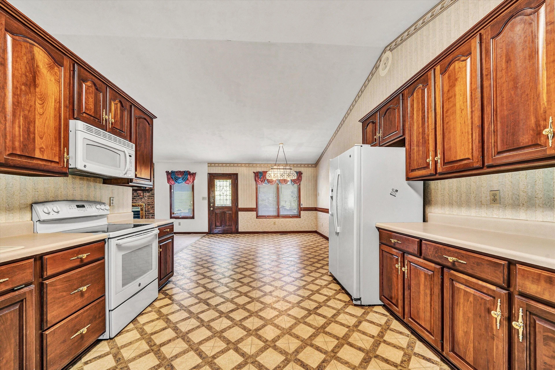 453 Highland DR - Photo 16