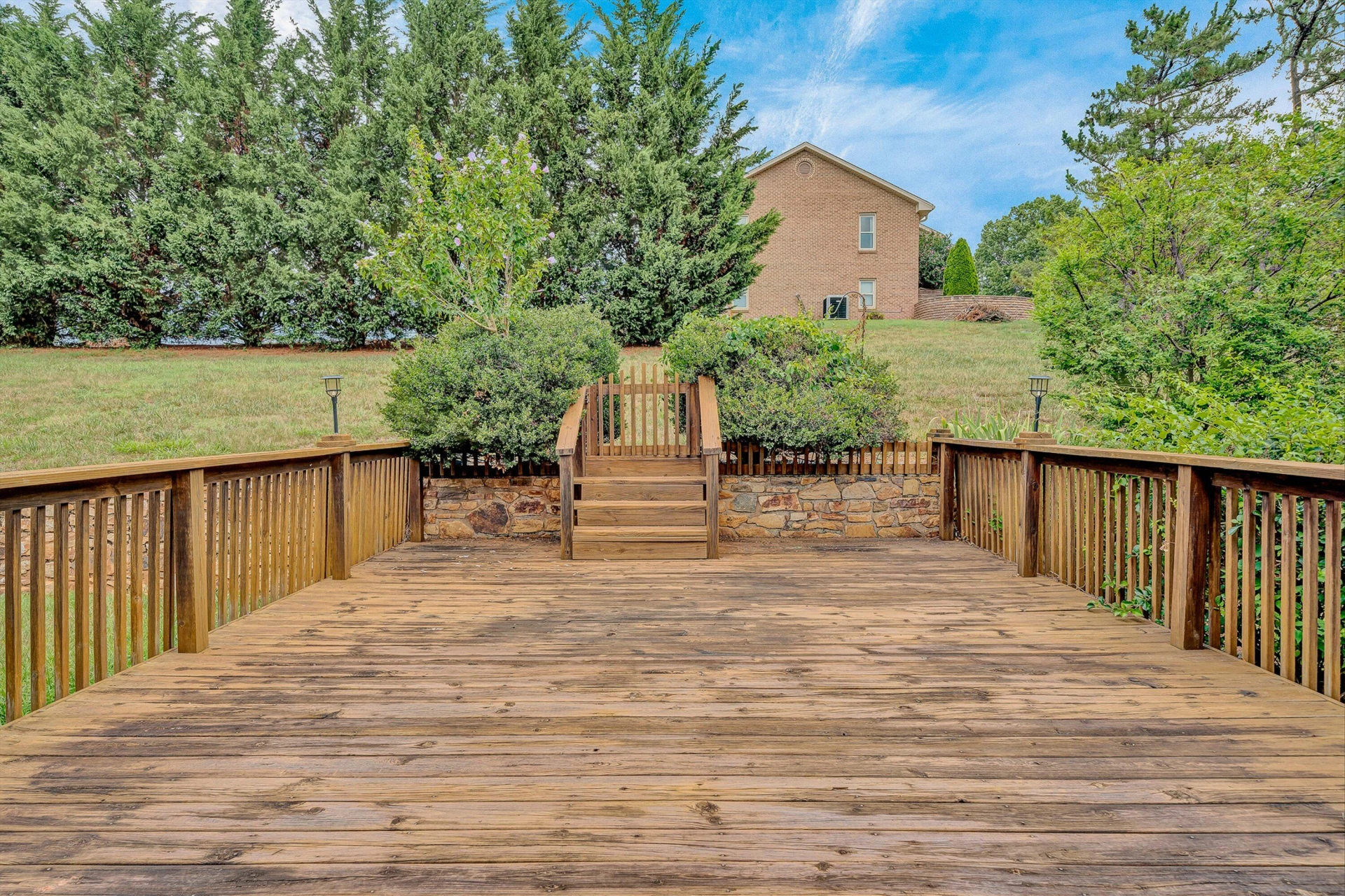 453 Highland DR - Photo 20